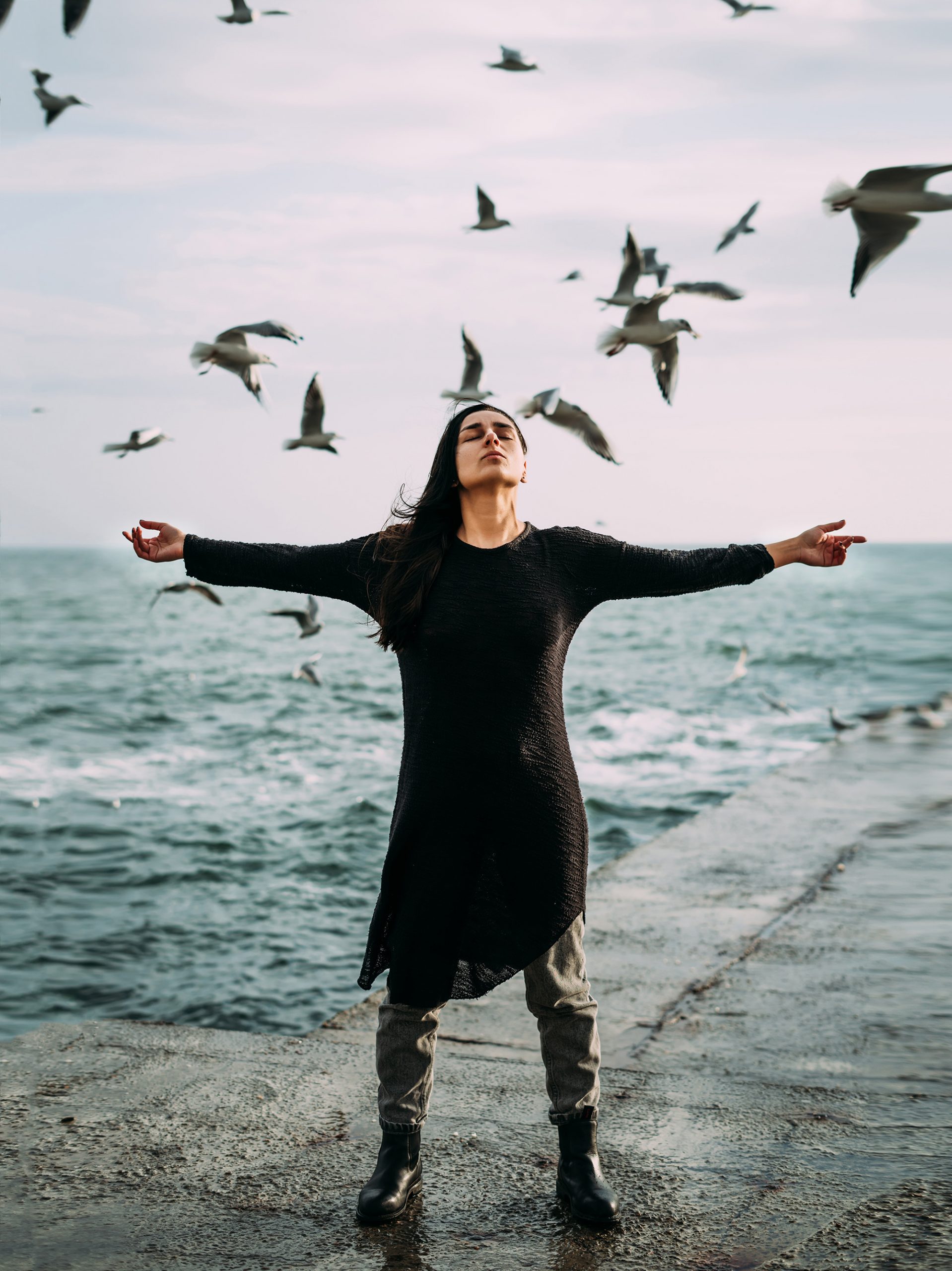 How to Overcome Your Social Anxiety shutterstock_1735754210-1